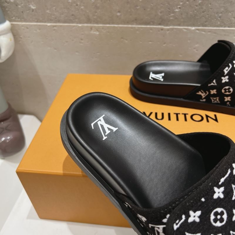 Louis Vuitton Slippers